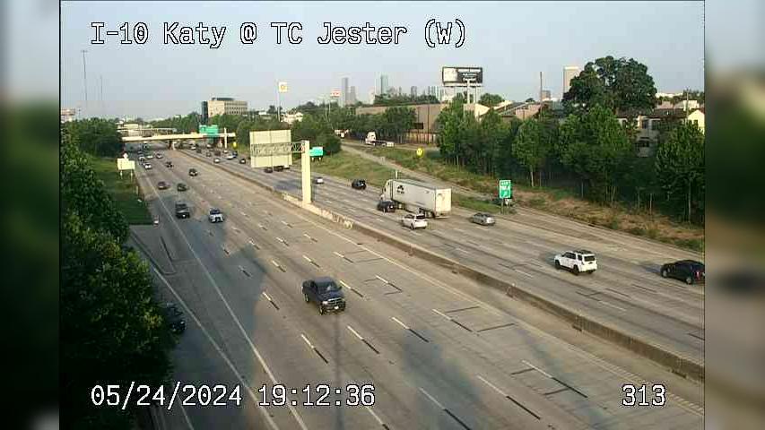 Traffic Cam Houston › West: I-10 Katy @ TC Jester (W)