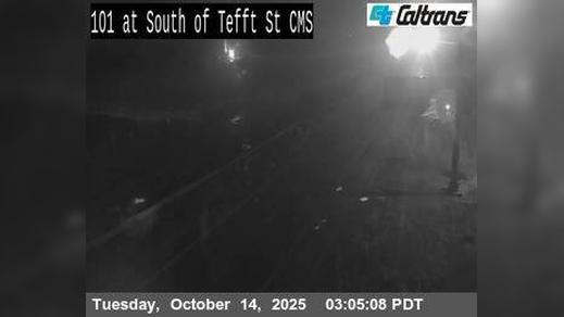 Traffic Cam Nipomo › South: US-101 : South of Tefft St