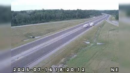 Traffic Cam Hessen Cassel: I-469: 1-469-013-3-1 MARION CENTER RD